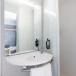 Ibis Budget Centre Hotel