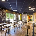 Ibis Budget Centre Hotel 2*