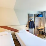 Hotel Ibis Budget Centre 2*