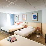 Ibis Budget Centre 2*