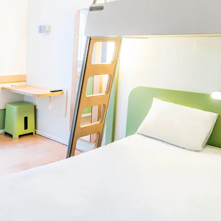 Ibis Budget Centre Hotel 2*
