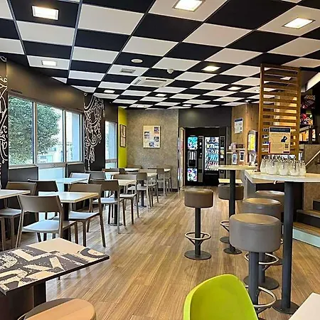 Ibis Budget Centre Hotel